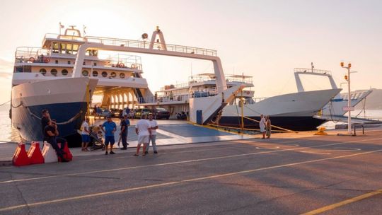 Jak wjechać samochodem na prom?