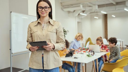 Jak wspierać świadome wybory edukacyjne i zawodowe? Zostań doradcą zawodowym