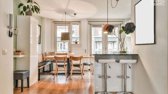 Jak wybrać lampę sufitową do małego pomieszczenia?