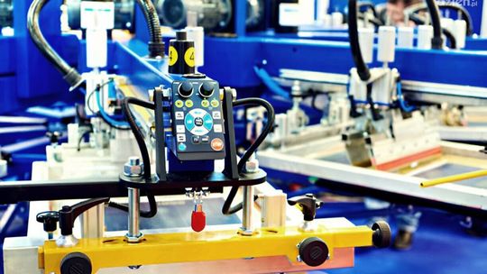 Jak wybrać najlepszą maszynę do sitodruku? Jak wybrać najlepszą maszynę do sitodruku?