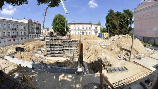 Jak wyglądają prace przy budowie fontann?