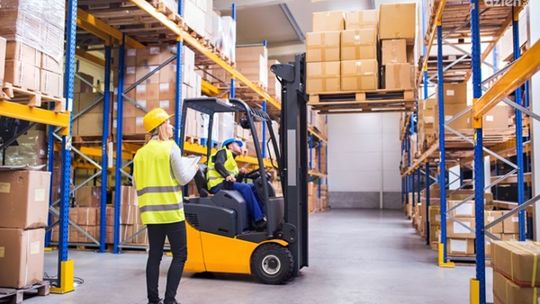 Jak zamówić przesyłkę paletową?