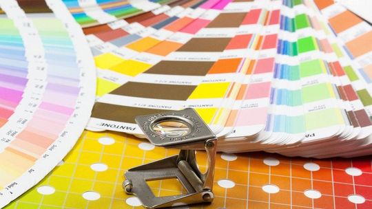 Jak zaprojektować nadruk pod sitodruk?