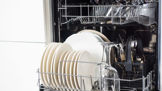Jaką zmywarkę gastronomiczną wybrać? Jaką zmywarkę gastronomiczną wybrać?