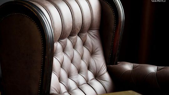 Jaki fotel wybrać do sypialni?