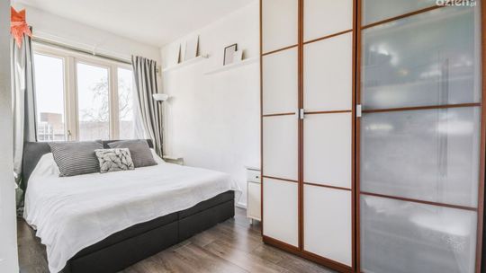 Jaki rozmiar materaca do małej sypialni?