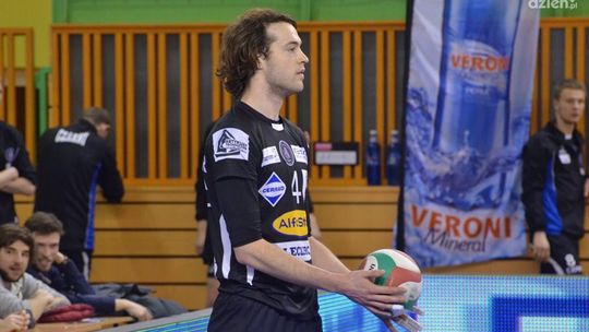 Jakub Radomski podpisał kontrakt z Czarnymi