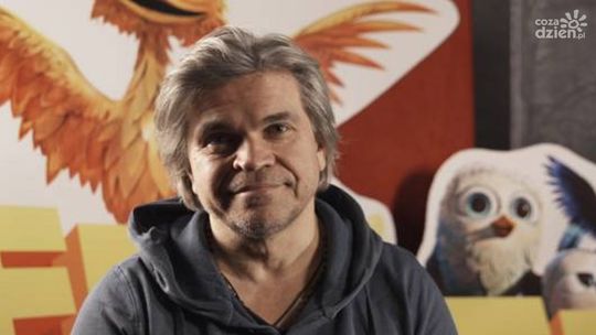 Jarosław Boberek kłapie dziobem w odlotowej komedii „Fru!”