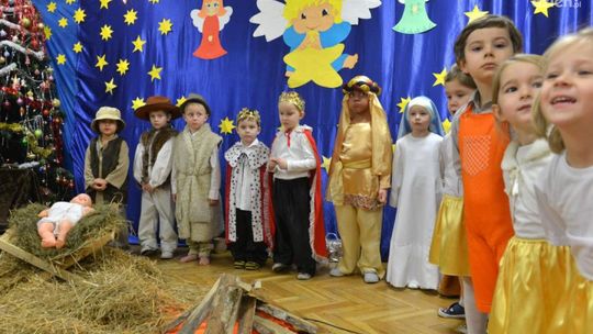 Jasełka i kolędowanie