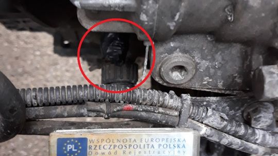 Jechał „na magnesie” chciał oszukać tachograf