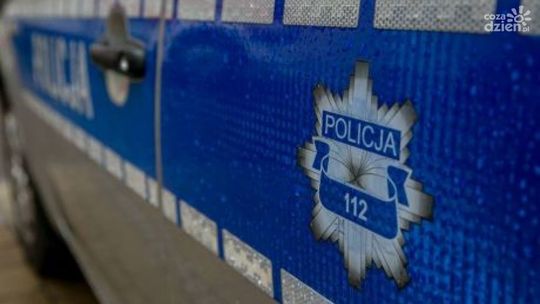 Jechał zygzakiem, a policjant za nim