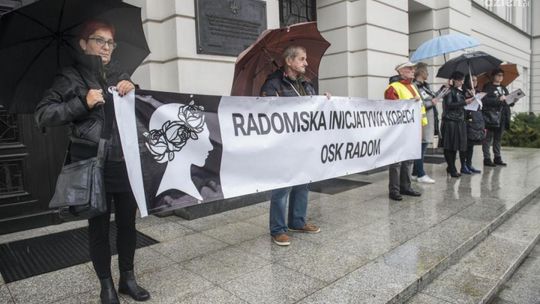 Jeden dzień dwie manifestacje