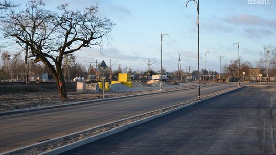 JEDLNIA LET.: Remont Radomskiej dobiega końca