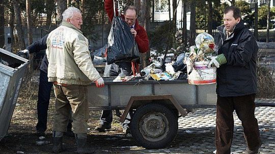 JEDLNIA-LET. Wędkarze posprzątają zalew