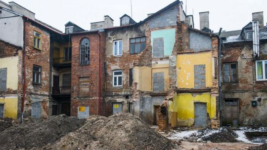 Jest pusty plac, będzie kamienica