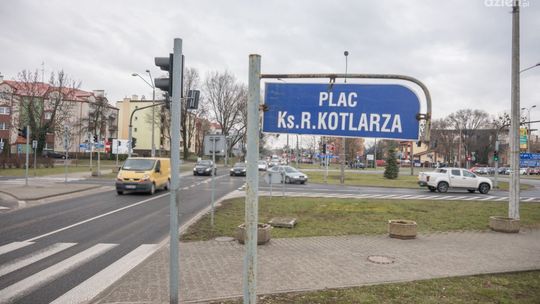 Jest taka ulica: Plac ks. Romana Kotlarza
