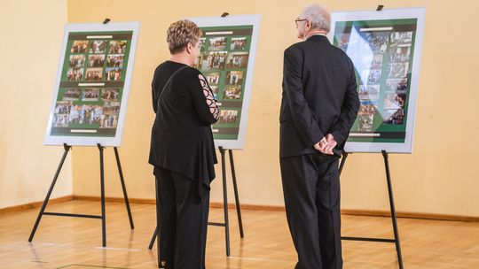 Jubileusz 100-lecia Zespołu Szkół Rolniczo-Technicznych w Zwoleniu. Wzruszające spotkanie pokoleń