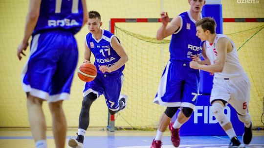 Juniorzy Rosa-Sportu walczą o medal w Krakowie
