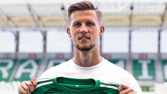 Kacper Karasek w Radomiaku! Pierwsze wzmocnienie Zielonych przed Ekstralasą