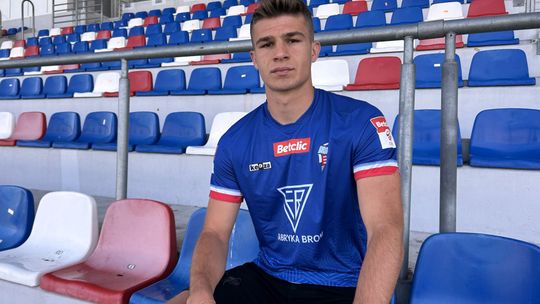 Kacper Noworyta nowym piłkarzem radomskiej Broni