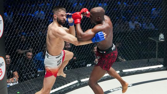 Kacprzak przegrał przed czasem z Nahaye w Lyonie na XTB KSW 106