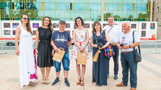 Kadry z "Ulicy Teatralnej" na Placu Jagiellońskim 