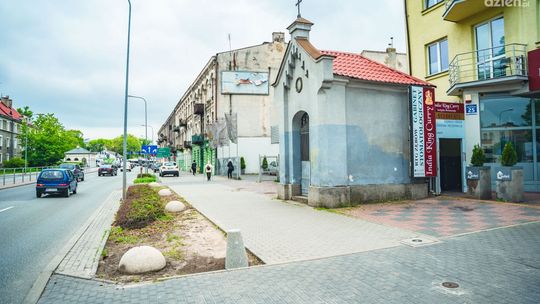 Kapliczka przy ul. Malczewskiego 29