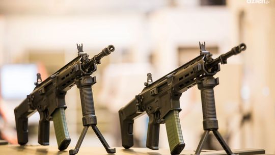 Karabinki Grot trafiły do ukraińskiej armii. Żołnierze chwalą produkowaną w Radomiu broń