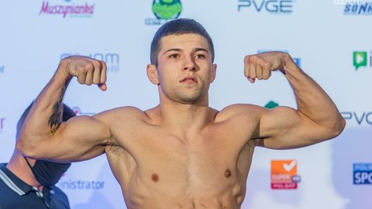 Karol Kutyła i Damian Zuba wygrali swoje walki na gali Babilon MMA 