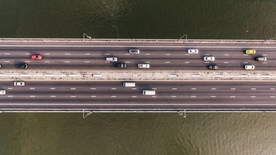 Karta paliwowa – klucz do efektywnego zarządzania flotą