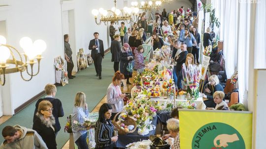 Kiermasz ozdób świątecznych w urzędzie