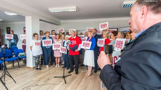 Kilkusetosobowy komitet poparcia Andrzeja Dudy