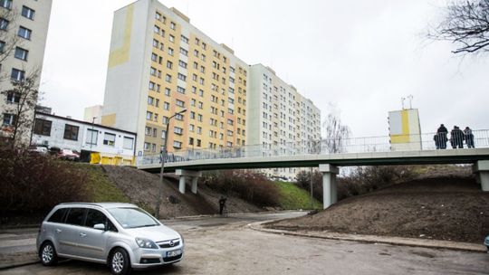 Kładka nad ul. Osiedlową już gotowa