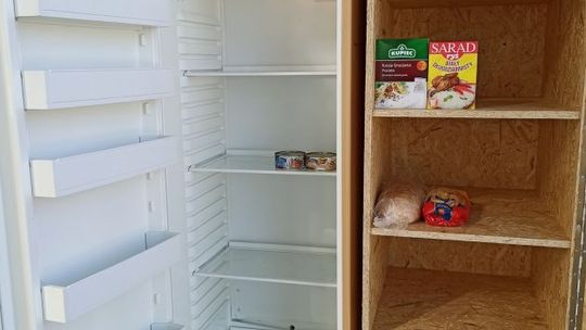 Kolejna jadłodzielnia w regionie. Lodówka stanęła w Iłży 