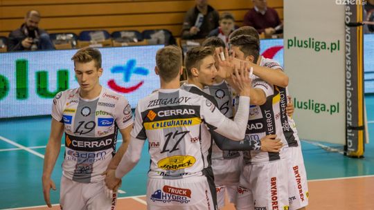 Kolejne decyzje w Cerrad Czarnych Radom