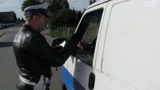 Kolejne kontrole busów - 40 mandatów!