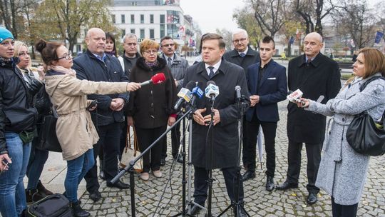 Kolejne poparcie dla Skurkiewicza