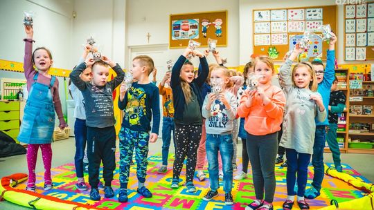 Kolejne przedszkolaki widoczne i bezpieczne