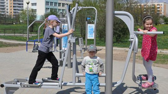 Kolejne siłownie "pod chmurką"