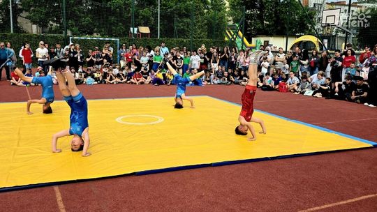 Kolorowy Dzień Rodziny w PSP nr 13 - radość, integracja i wspólne świętowanie