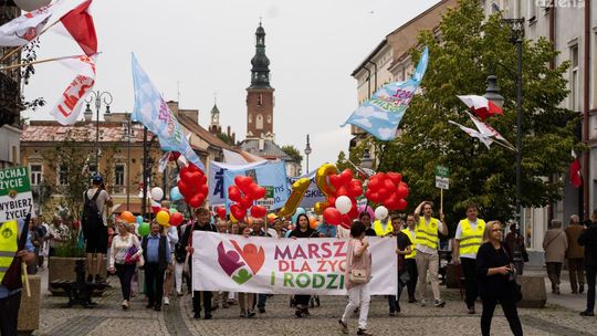 Kolorowy marsz rodzinny