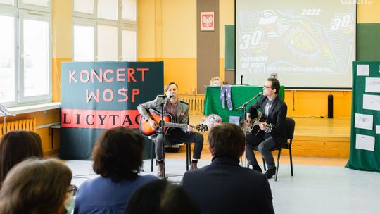 Koncert i licytacje WOŚP w XII LO (zdjęcia)