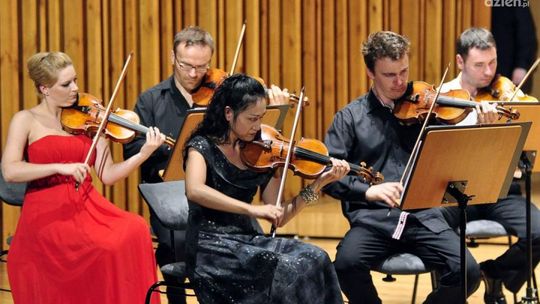 Koncert "Kontrasty" w wykonaniu Jurij Szyszkina i Harmonium Duo