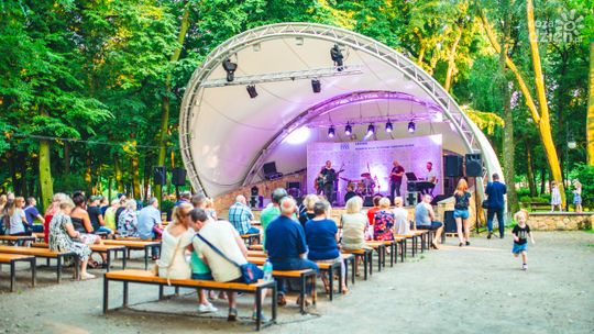 Koncert zespołu Nicponie...połączony z potańcówką miejską