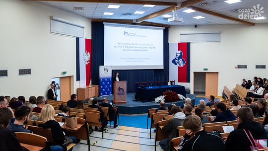 Konferencja naukowa na temat hejtu w szkolnictwie odbyła się na Uniwersytecie Radomskim