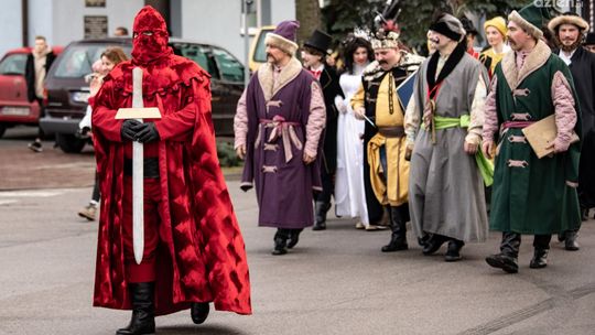 Koniec karnawału. Śmierć ścięta 