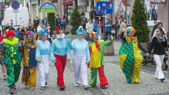 Korowód godności po klucze do bram miasta