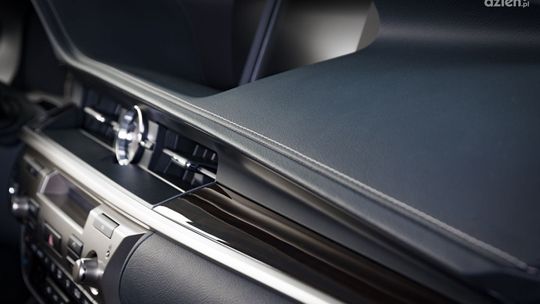 Korzyści z posiadania luksusowego auta – dlaczego jego zakup się opłaca?