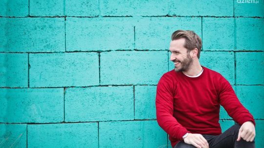 Kosmiczny styl – dlaczego bluzy NASA podbijają męską modę? Kosmiczny styl – dlaczego bluzy NASA podbijają męską modę?