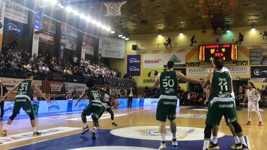Koszykarze HydroTrucku Radom nie sprostali Legii Warszawa